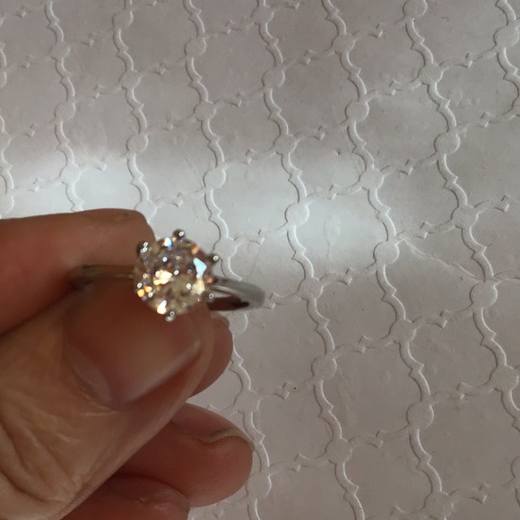 Solitaire 1.5ct  Diamond Ring - Picture 9 of 9